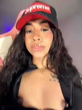 bella  honey online show from 06/06/26, 02:39