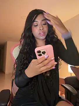 bella  honey online show from 04/26/26, 02:09