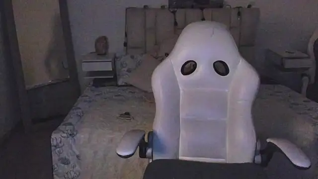 zoe turnner 18 online show from 11/14/25, 11:36