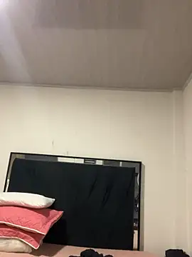 lilithTeen1  online show from 11/28/25, 10:32