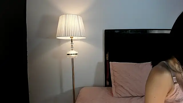 lilithTeen1  online show from 03/22/26, 10:33