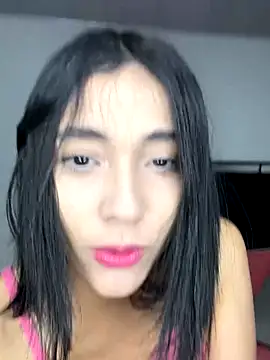 lilithTeen1  online show from 11/03/25, 07:50