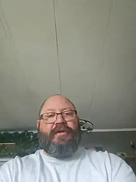 RedneckWants2PlayNow online show from 11/18/25, 03:26