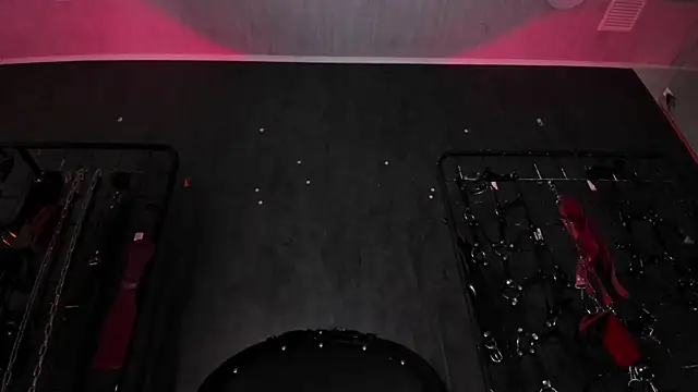 Carolina Arias online show from 10/10/25, 08:20