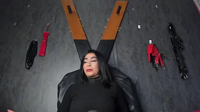 Carolina Arias online show from 03/20/25, 08:19