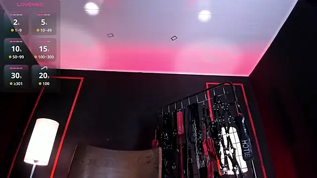 Carolina Arias online show from 04/01/26, 08:06