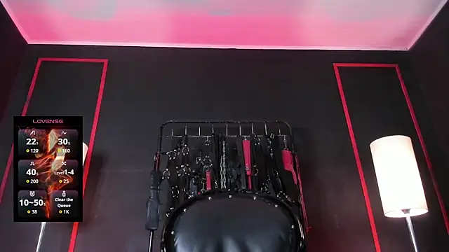 Carolina Arias online show from 04/17/26, 08:33