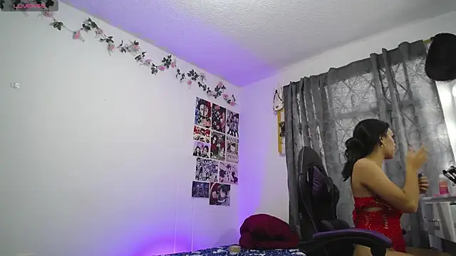 Isa Martinez18 online show from 12/08/24, 07:43