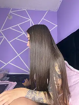 Snapshot of _Luuna chatting on 07/10/26, 03:23 Luuna online show from 07/10/26, 03:23