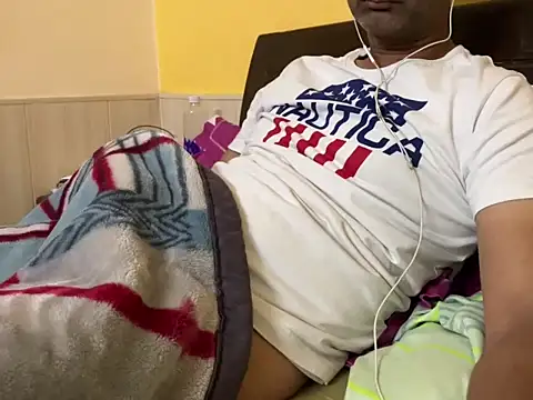 Snapshot of urbrownbunny chatting on 04/11/26, 05:49 urbrownbunny online show from 04/11/26, 05:49