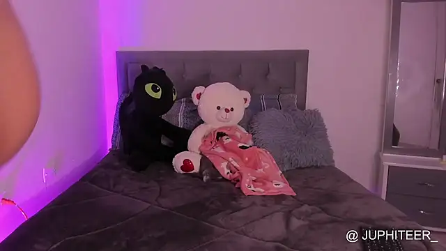 juphiteer online show from 10/10/25, 12:50