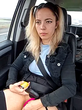 allinqueen online show from 03/01/25, 09:40