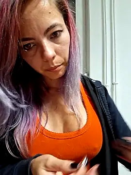 allinqueen online show from 10/01/25, 01:55