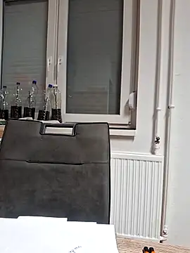 allinqueen online show from 09/26/25, 08:59