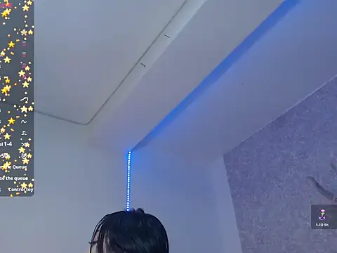 Snapshot of AliciaChelios chatting on 09/22/25, 12:38 AliciaChelios online show from 09/22/25, 12:38