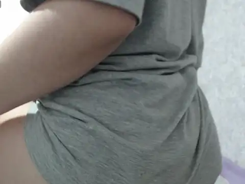 AliciaChelios online show from 04/16/26, 11:18