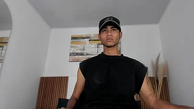 zander 2120 online show from 04/18/26, 01:35
