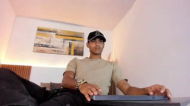 zander 2120 online show from 04/07/26, 01:02