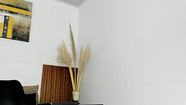 zander 2120 online show from 10/30/25, 01:20