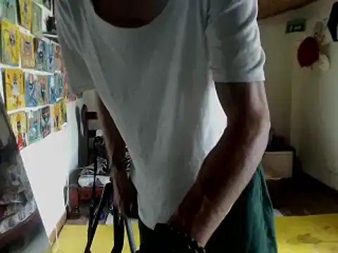 Snapshot of laye19 chatting on 02/06/25, 06:13 laye19 online show from 02/06/25, 06:13