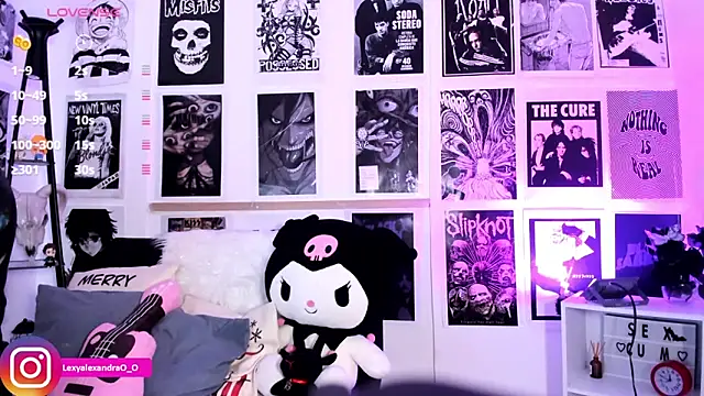 Lexyjoycce online show from 12/04/25, 08:08