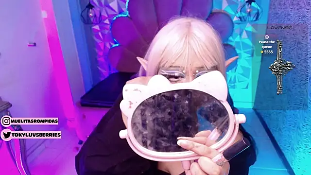 Snapshot of toky_doll chatting on 02/05/26, 05:47 toky doll online show from 02/05/26, 05:47