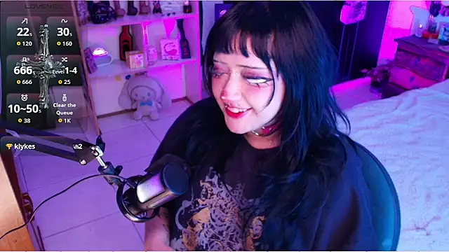 toky doll online show from 03/17/26, 02:47