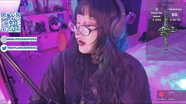 toky doll online show from 04/29/26, 07:42