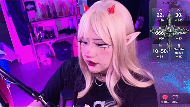 toky doll online show from 04/07/26, 04:14