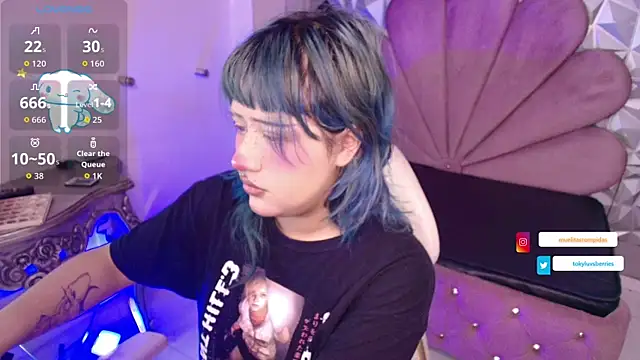 toky doll online show from 11/25/25, 05:24