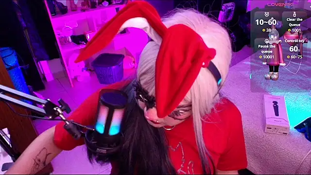 toky doll online show from 04/03/26, 06:20