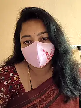 Snapshot of neelu-hoty chatting on 02/08/25, 12:49 neelu-hoty online show from 02/08/25, 12:49