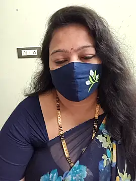 neelu-hoty online show from 02/13/26, 09:20