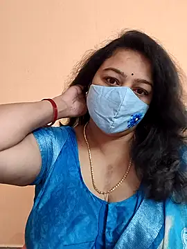 Snapshot of neelu-hoty chatting on 02/12/25, 12:58 neelu-hoty online show from 02/12/25, 12:58