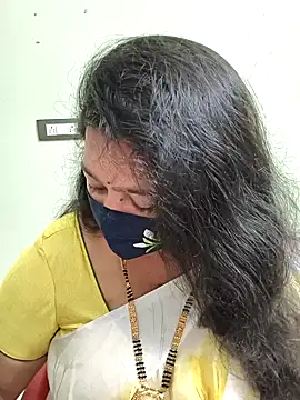 neelu-hoty online show from 02/16/26, 08:46