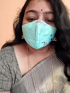 Snapshot of neelu-hoty chatting on 03/11/25, 09:34 neelu-hoty online show from 03/11/25, 09:34