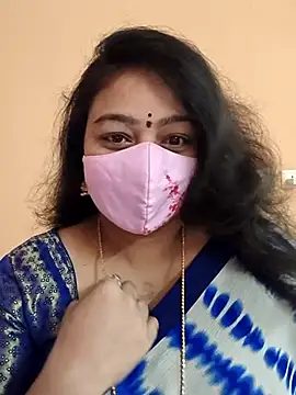 Snapshot of neelu-hoty chatting on 02/25/25, 02:15 neelu-hoty online show from 02/25/25, 02:15