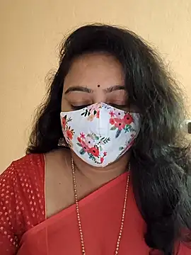 Snapshot of neelu-hoty chatting on 03/05/25, 01:21 neelu-hoty online show from 03/05/25, 01:21
