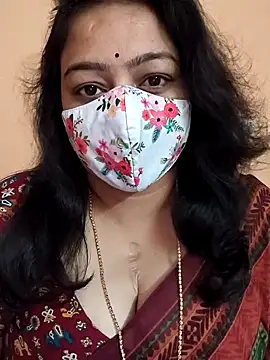 Snapshot of neelu-hoty chatting on 03/10/25, 08:39 neelu-hoty online show from 03/10/25, 08:39