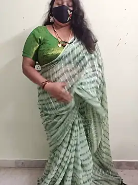 neelu-hoty online show from 11/05/25, 01:58