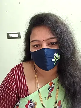 neelu-hoty online show from 02/19/26, 01:19