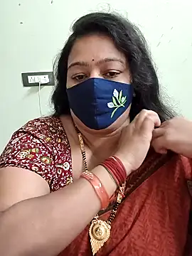 neelu-hoty online show from 02/06/26, 08:32