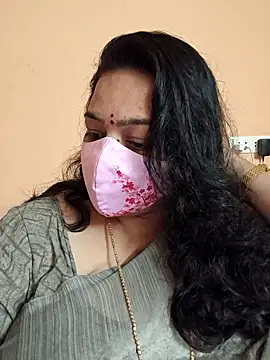 Snapshot of neelu-hoty chatting on 02/06/25, 02:37 neelu-hoty online show from 02/06/25, 02:37