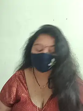 Snapshot of neelu-hoty chatting on 09/19/25, 08:40 neelu-hoty online show from 09/19/25, 08:40