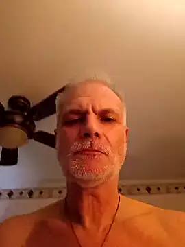 Snapshot of Hand69someguy chatting on 03/16/25, 01:49 Hand69someguy online show from 03/16/25, 01:49