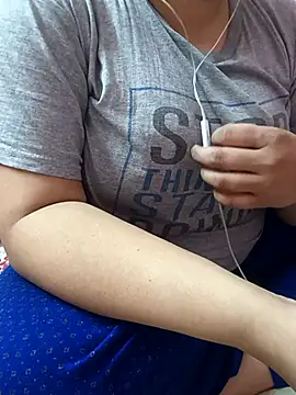 Diva Kiara online show from 02/01/25, 04:46