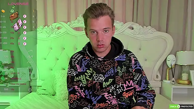 ArthurWhitee online show from 11/28/25, 08:36