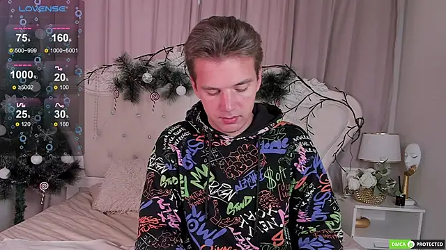 ArthurWhitee online show from 12/20/25, 08:17