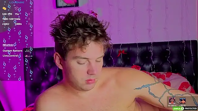 ArthurWhitee online show from 02/15/26, 03:07