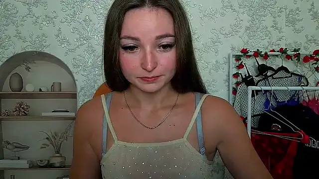  Barbie Kiss  online show from 09/20/25, 09:58